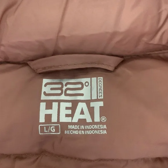 NWT Lightweight Polyfill Packable Puffer Vest Dusty Mauve Large - Picture 10 of 12